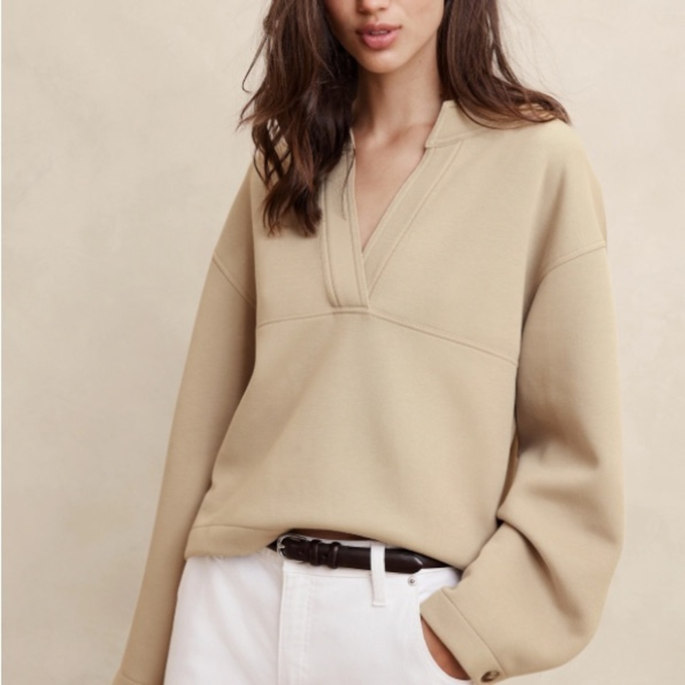 NWT Banana Republic Scuba Split Neck Sweatshirt in Tan SZ M
